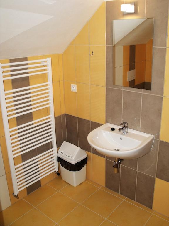 Kratochvíl Dolní Dunajovice